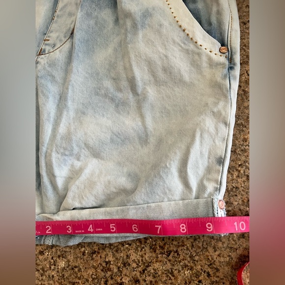 One Teaspoon Richie Denim shorts in Anarchy color size 28 AU/6 US NWT - Picture 7 of 11